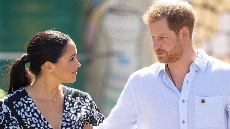 El regreso de Meghan Markle leyendo poesía y junto a Harry