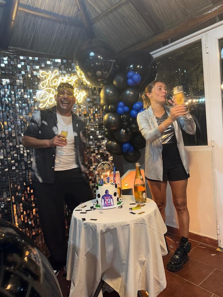 El romántico mensaje de Rocío Oliva a Néstor Ortigoza por su cumpleaños: “Te amo, mi capitán”. Crédito: Instagram