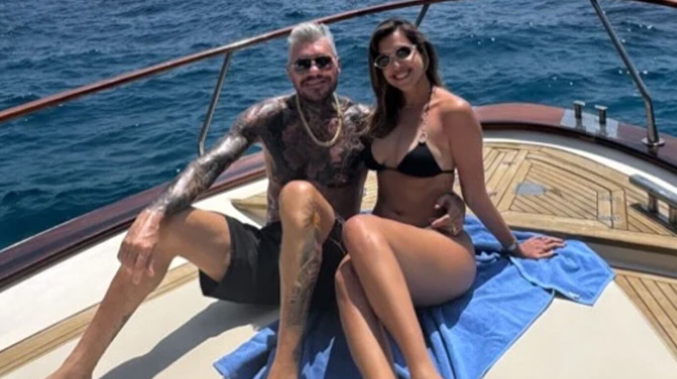 El romántico paseo en yate de Marcelo Tinelli y Milett Figueroa en la Costa Amalfitana
