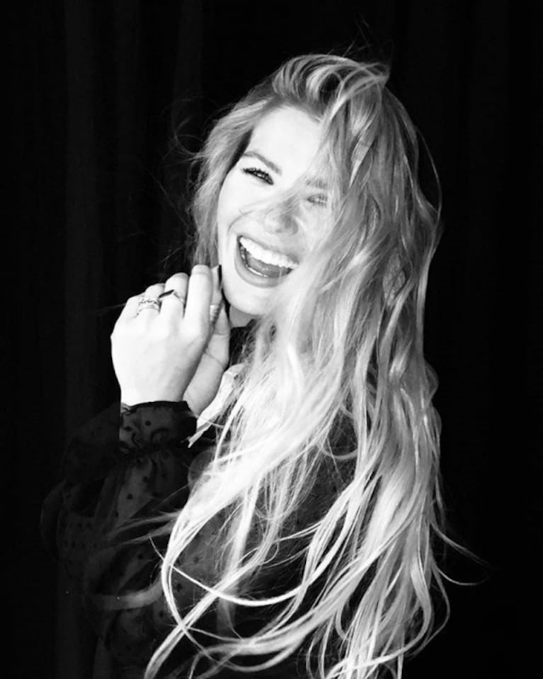El rotundo cambio de look de la China Suárez: ¡ahora está súper rubia! 