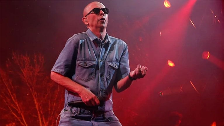 El Ruiseñor, el amor y la muerte es el nombre del nuevo CD del Indio Solari