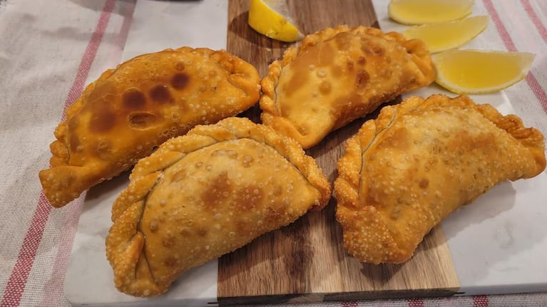 El secreto para las empanadas de carne más jugosas está en el corte que nunca falla. Foto: Cucinare TV