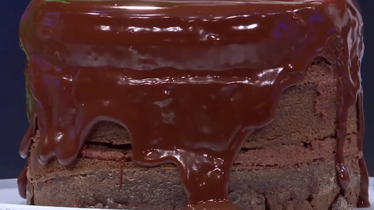 El secreto para preparar una irresistible torta húmeda de chocolate y café