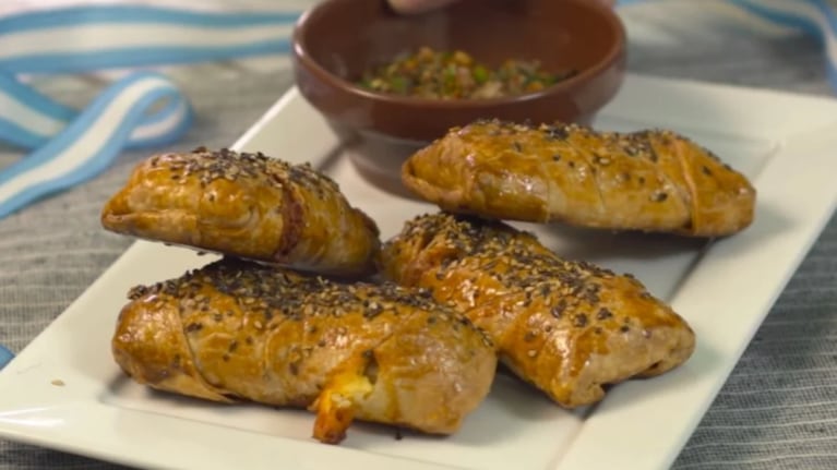 El secreto para reversionar un clásico, acompañado de una salsa criolla que todos quieren probar.
Foto: CucinareTV