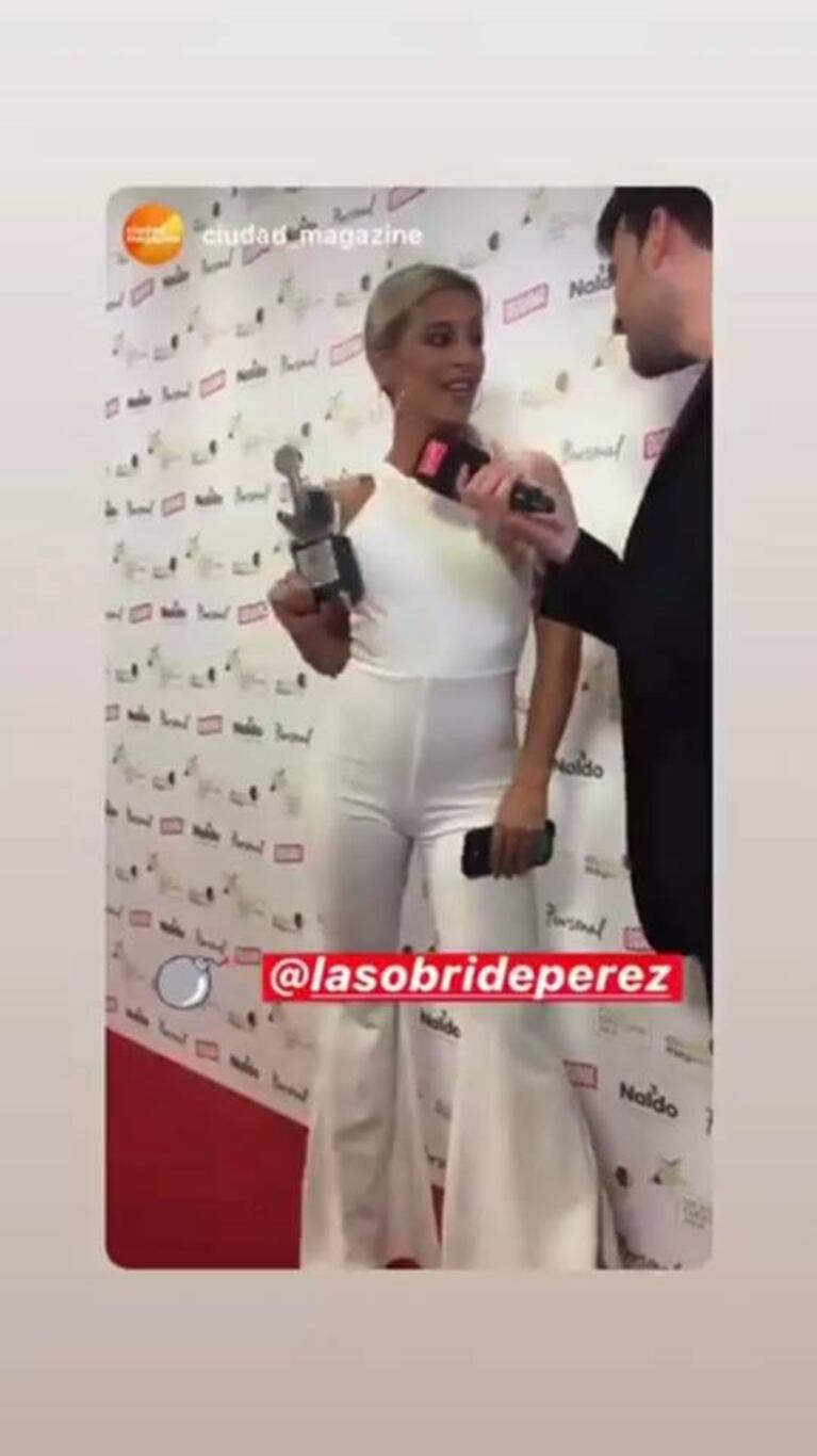 El sensual look 'total white' que Sol Pérez lució en los Los Más Clickeados 2018