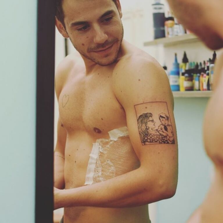 El significativo tatuaje de Fernando Dente dedicado a su mamá: "Inmortalicé mi foto favorita con ella"