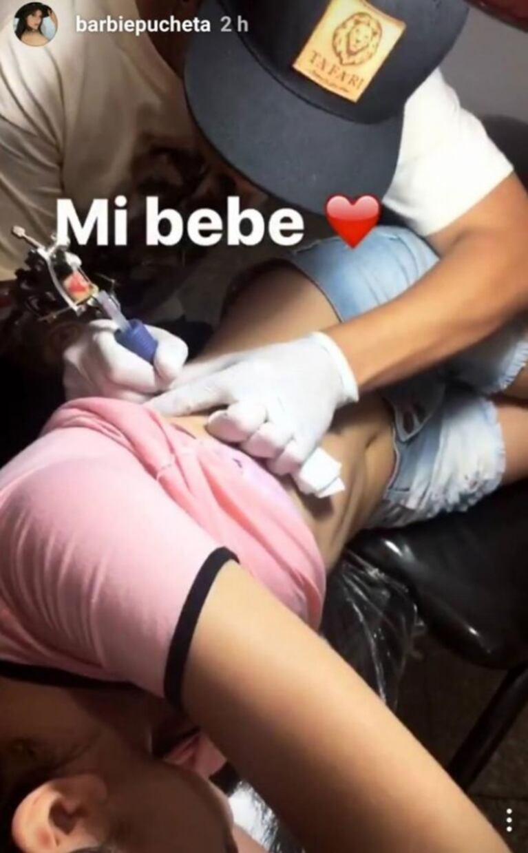 El significativo tatuaje que Barbie Vélez se hizo en el mismo lugar que Fede Bal: "Es una frase en italiano dedicada a mi abuela, una forma de conmemorarla; lo otro me resbala"