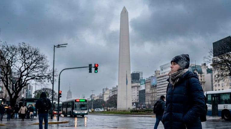 El SMN anticipó mañanas muy frías en Buenos Aires y en el AMBA (Foto creada con IA)