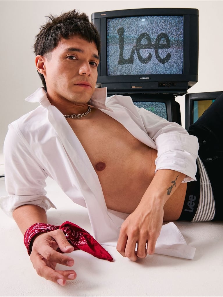 El subcampeón de La Voz Argentina debutó como modelo: las fotos de alto voltaje. Crédito: Instagram