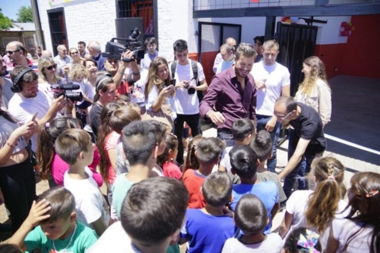 ¡El sueño se hizo realidad! Marcelo Tinelli inauguró el comedor Pequeños Gigantes en Bolivar