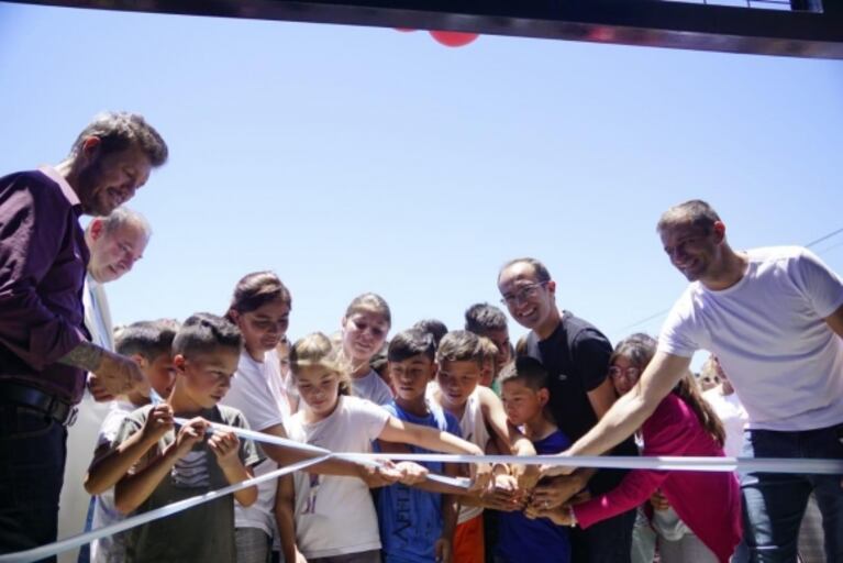 ¡El sueño se hizo realidad! Marcelo Tinelli inauguró el comedor Pequeños Gigantes en Bolivar