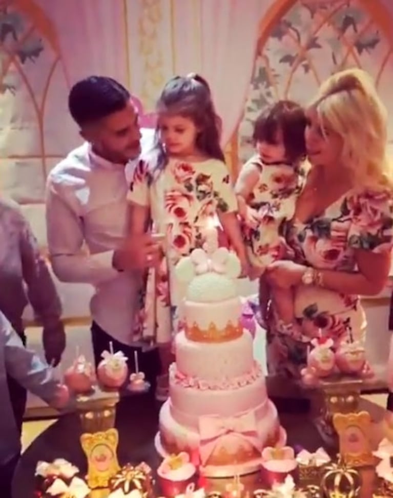 El súper cumpleaños de Francesca, la hija de Wanda Nara y Mauro Icardi: mega torta y decoración animada 