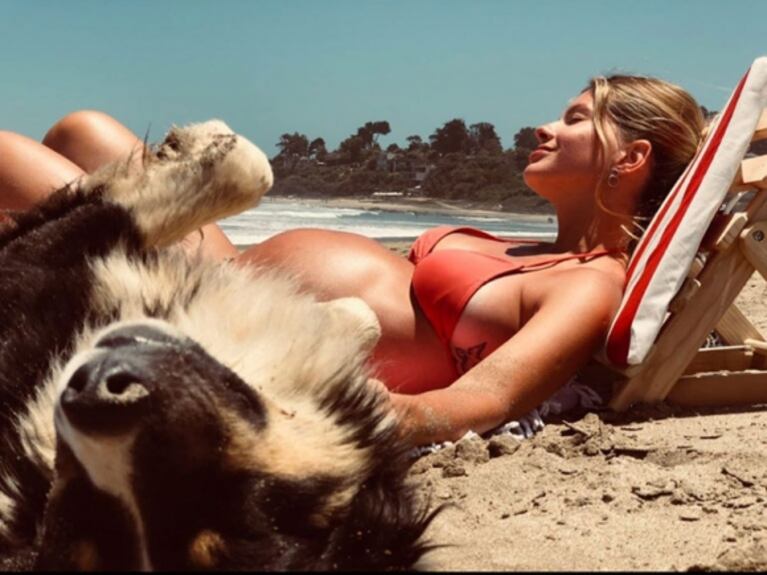 El súper llamativo posteo de la China Suárez desde la playa en medio de los rumores de embarazo
