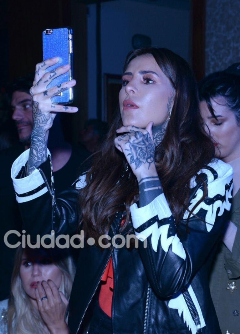 El súper look de Cande Tinelli en el show de Lali Espósito en Punta del Este