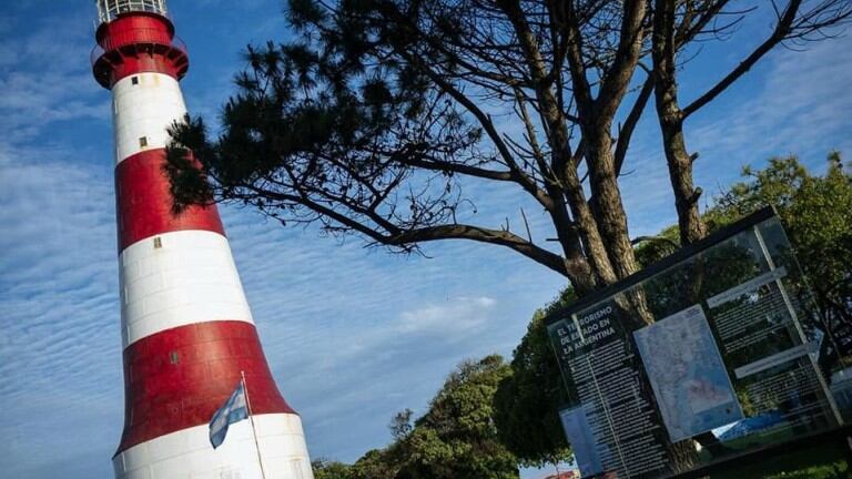 El Teatro Auditorium marplatense ofrece espectáculos gratuitos en el Faro de la Memoria (Foto: Web)