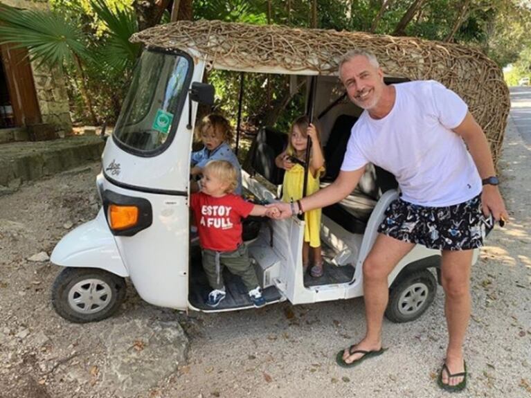El tierno álbum de fotos de Marley en Tulum, en el cumplemes de Mirko: "¡Felices 16 meses, bombonazo!"