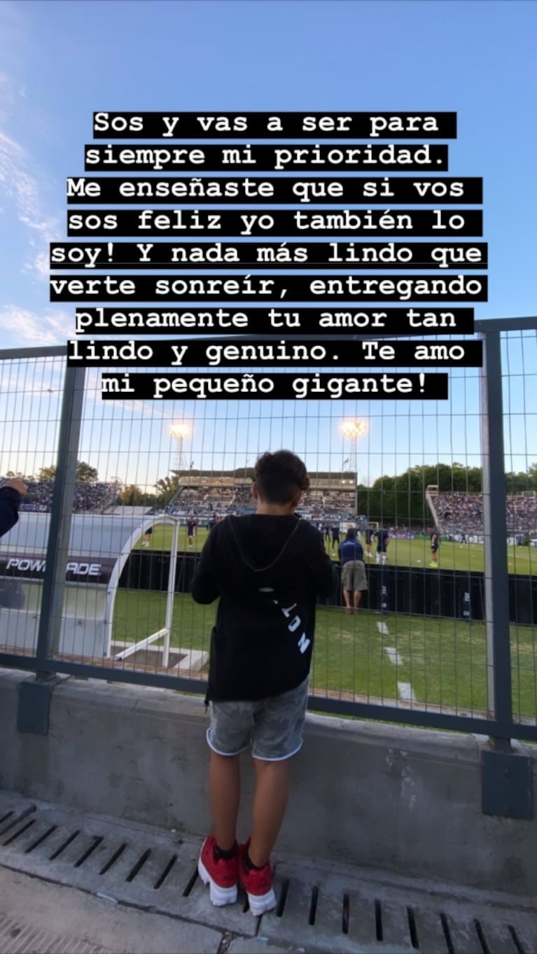 El tierno posteo de Gianinna Maradona con la foto del abrazo de Benjamín con Diego: "El amor vence todo"
