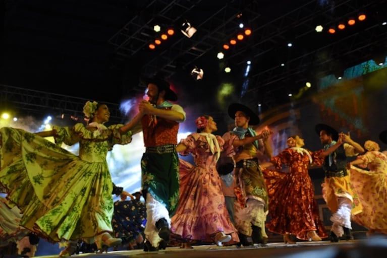 El tradicional Festival de Cosquín está en peligro: los artistas quieren cobrar en dólares