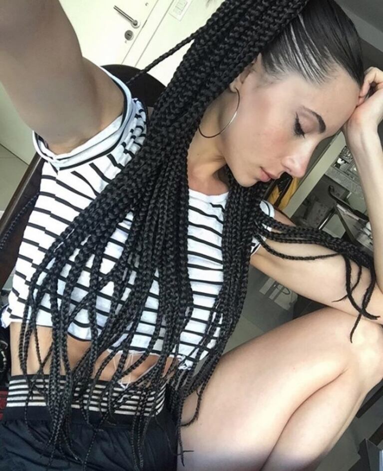 El tremendo cambio de look de Magui Bravi: de lacio... ¡a lleno de trencitas!