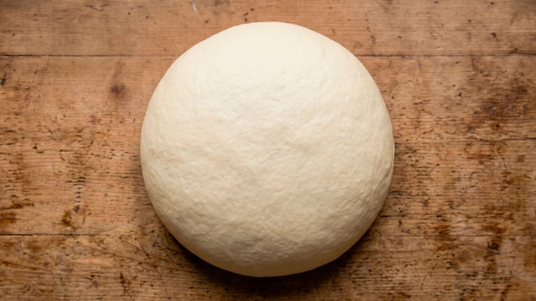 El truco de las 9 cucharadas para hacer una pascualina perfecta y súper crocante (foto IA)