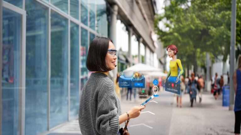 El uso combinado de ‘smartphones’ y dispositivos RA se duplicará en cinco años: el motivo