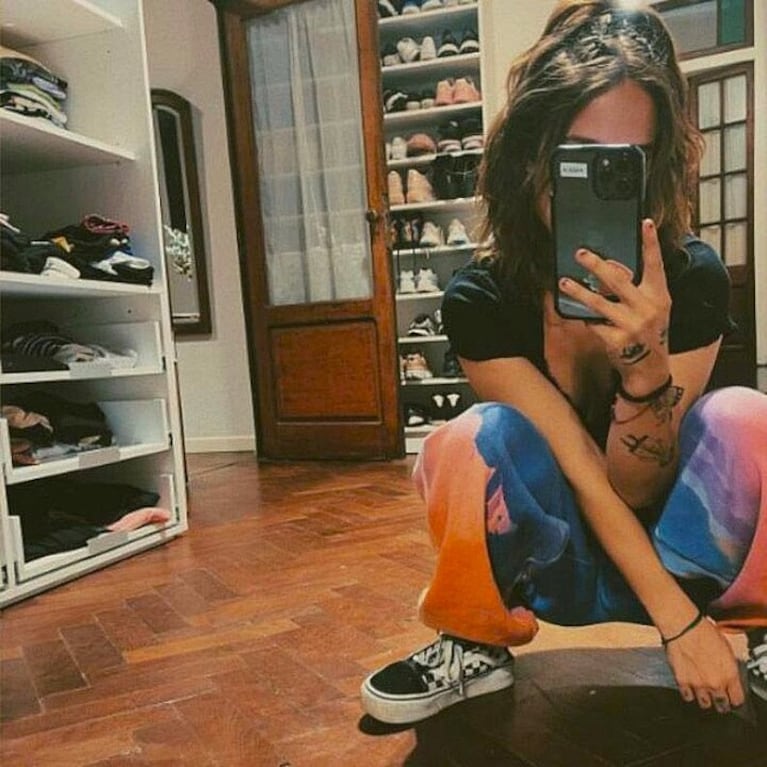 El vestidor es uno de los ambientes más llamativos de la casa. Fuente: Instagram