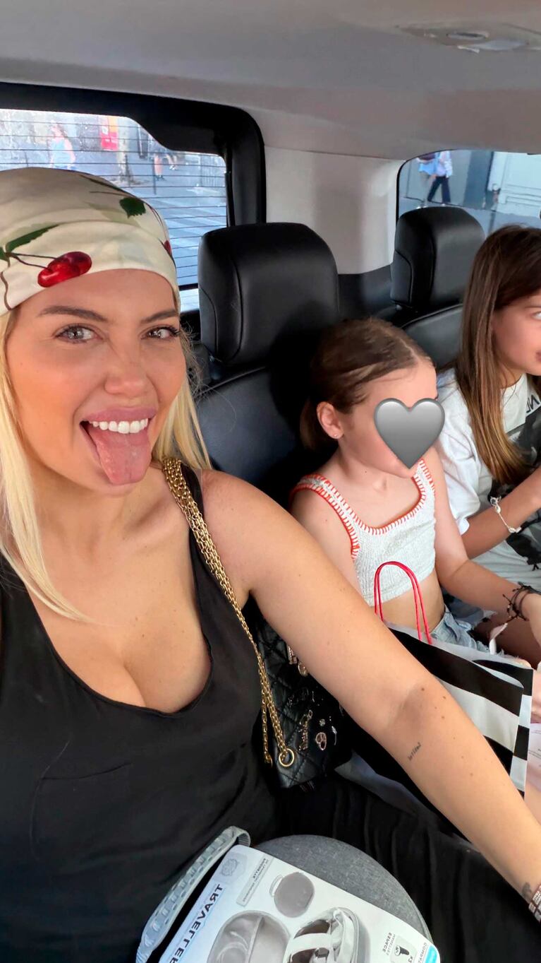 El viaje de Wanda Nara y sus hijos a París (Fotos: Instagram @wanda_nara)