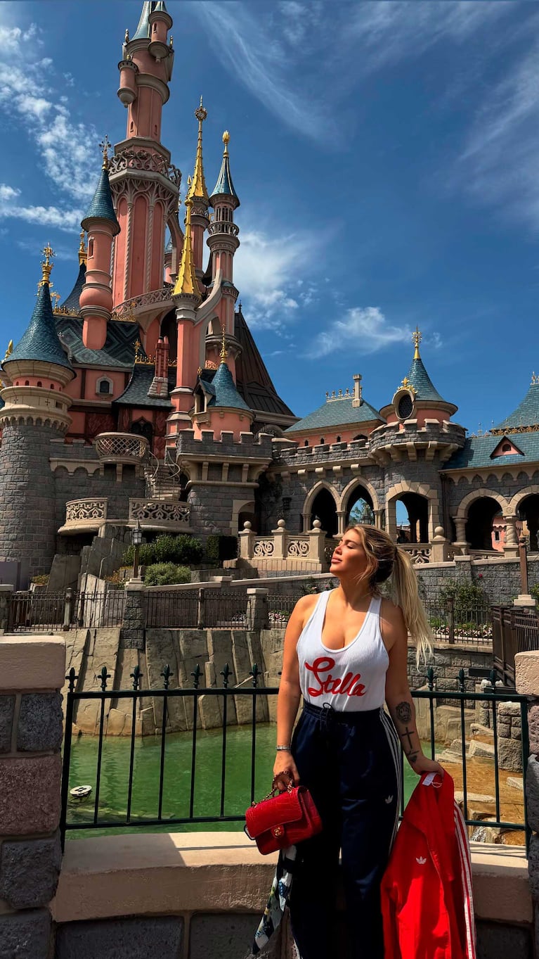 El viaje de Wanda Nara y sus hijos a París (Fotos: Instagram @wanda_nara)