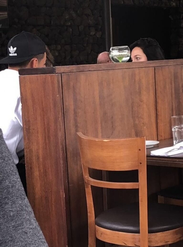 El video de la salida de Oriana Sabatini con Paulo Dybala: el "operativo distracción" de la pareja a la prensa