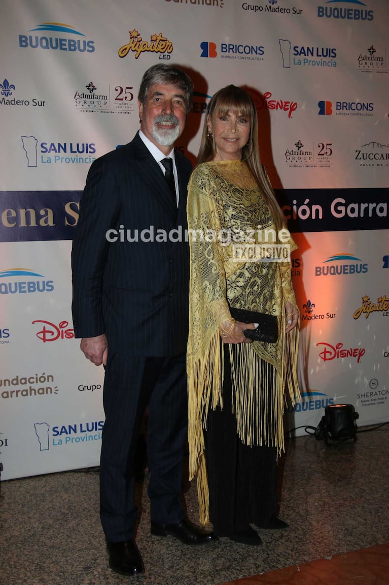 Elena Fortabat y Pedro Solà (Foto: Movilpress)