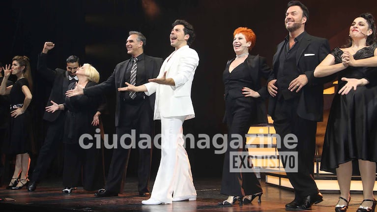 Elenco de Company. Foto: Movilpress