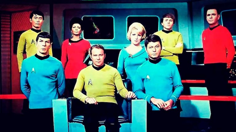 Elenco de Star Trek original (Foto: Instagram @ensign_pavel_chekov)