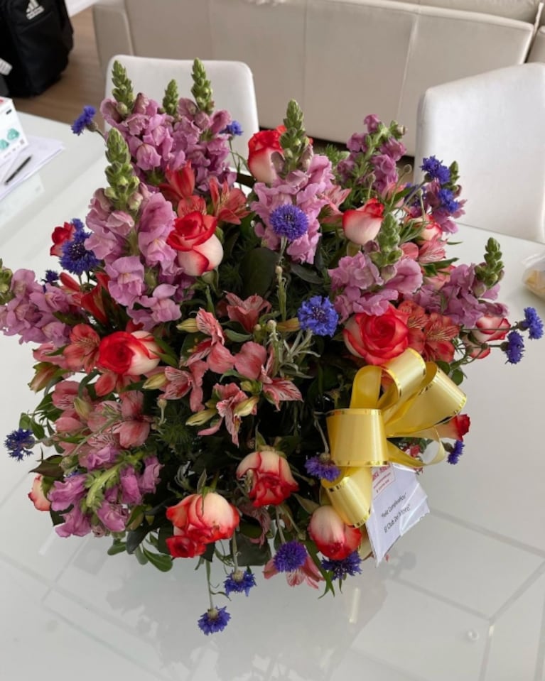 Eliana Guercio celebró su cumpleaños y Sergio Romero la sorprendió con un regalo especial cuando se despertó
