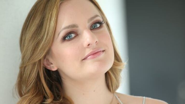 Elisabeth Moss defiende la Cienciología