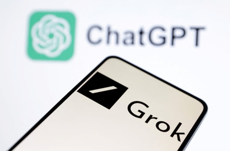 Elon Musk ha anunciado que el 'chatbot' Grok ya no estará limitado a los suscriptores de Premium+.