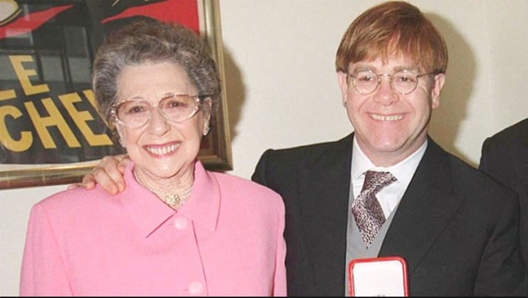 Elton John se despide de su madre, fallecida en diciembre de 2017 (Foto: Web)