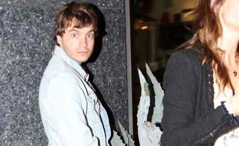 Emile Hirsch orinó en una maceta con la mala suerte de que lo captaron "in fragantti". (Foto: www.eonline.com)