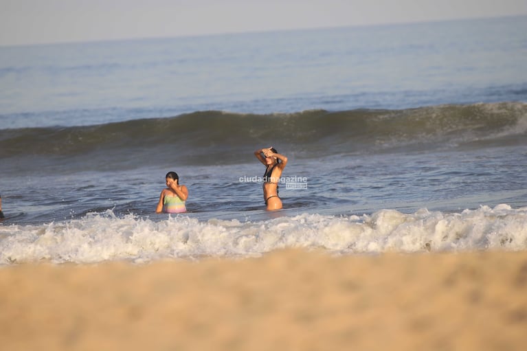 Emilia Attias en Punta del Este (Foto: RS Fotos).