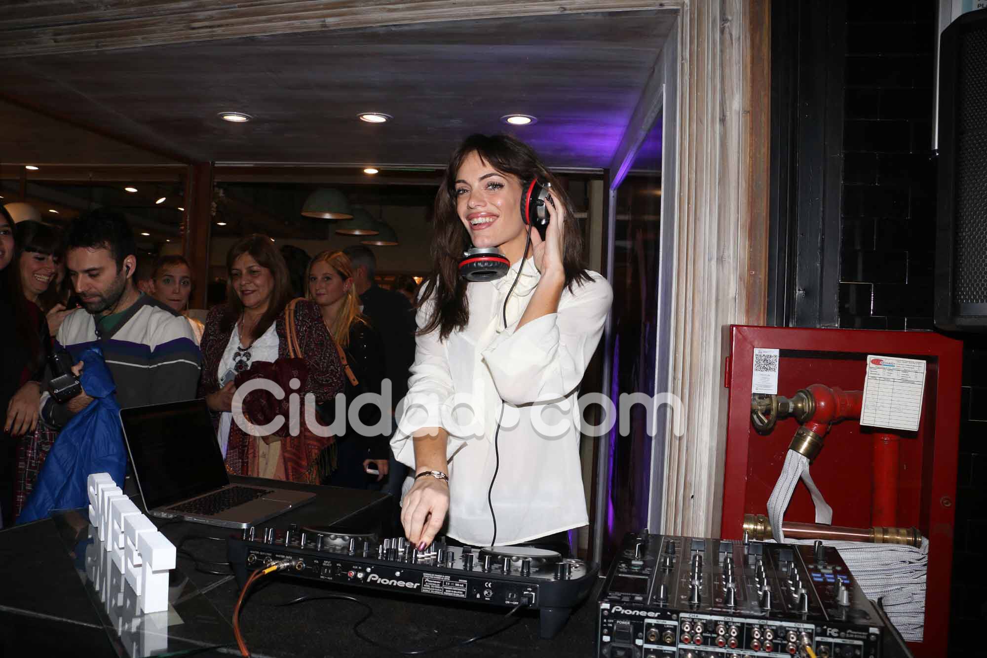 Emilia Attias fue la DJ estrella del evento (Fotos: Movilpress).
