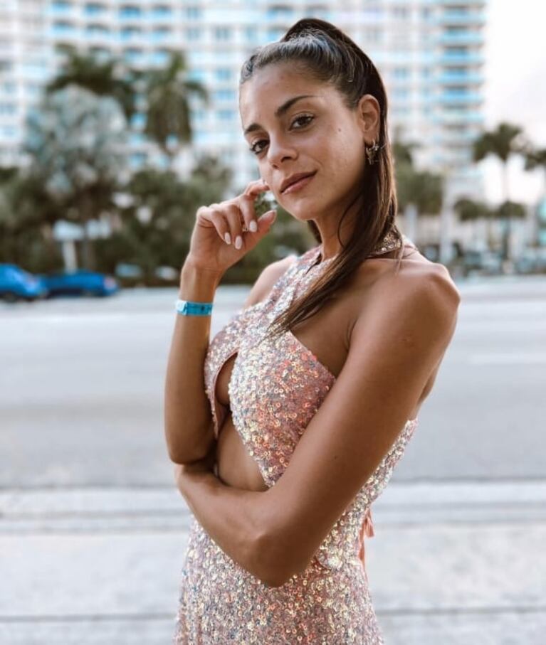 Emily Lucius, la nueva participante de El hotel de los famosos: del escándalo por su edad al rumor de romance con Nico Occhiato