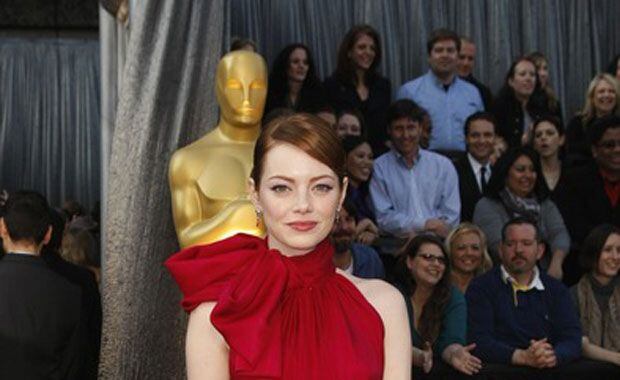 Emma Stone, diosa en un diseño de de Giambattista Valli (Foto: oscar.go.com).