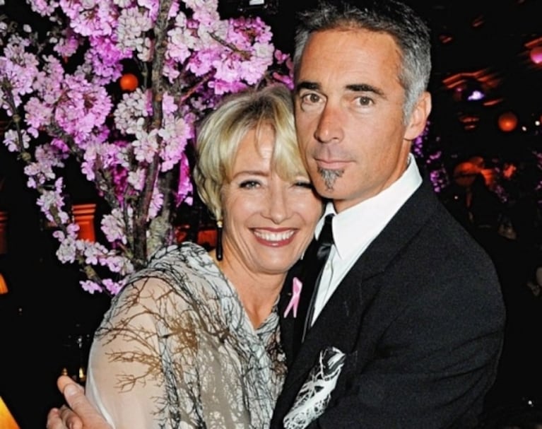 Emma Thompson quedó atrapada en un "triángulo amoroso" con su marido