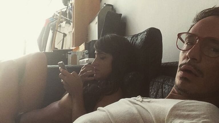 Emmanuel Horvilleur compartió la belleza de su novia... sin corpiño (Foto: Instagram)