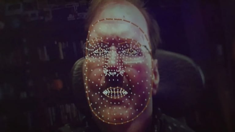 En el evento Google I/O, la empresa presentó sus avances en IA y Android, incluyendo Project Gameface, para mejorar la experiencia del usuario.
