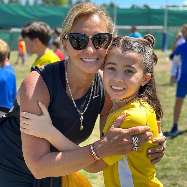 En fotos, China Suárez y Nicolás Cabré junto a su hija Rufina en un evento escolar: “Familia”