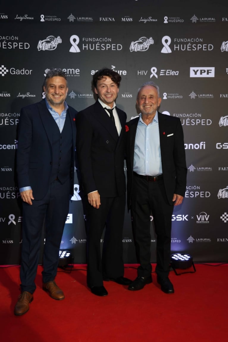 En fotos, los looks de los invitados a la cena anual de Fundación Huésped