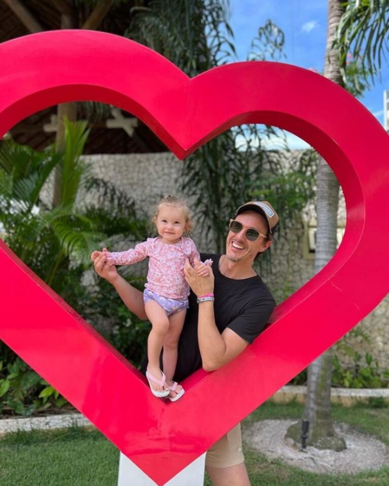 En fotos: Pampita le hizo un graffiti a Roberto García Moritán, súper romántico por San Valentín