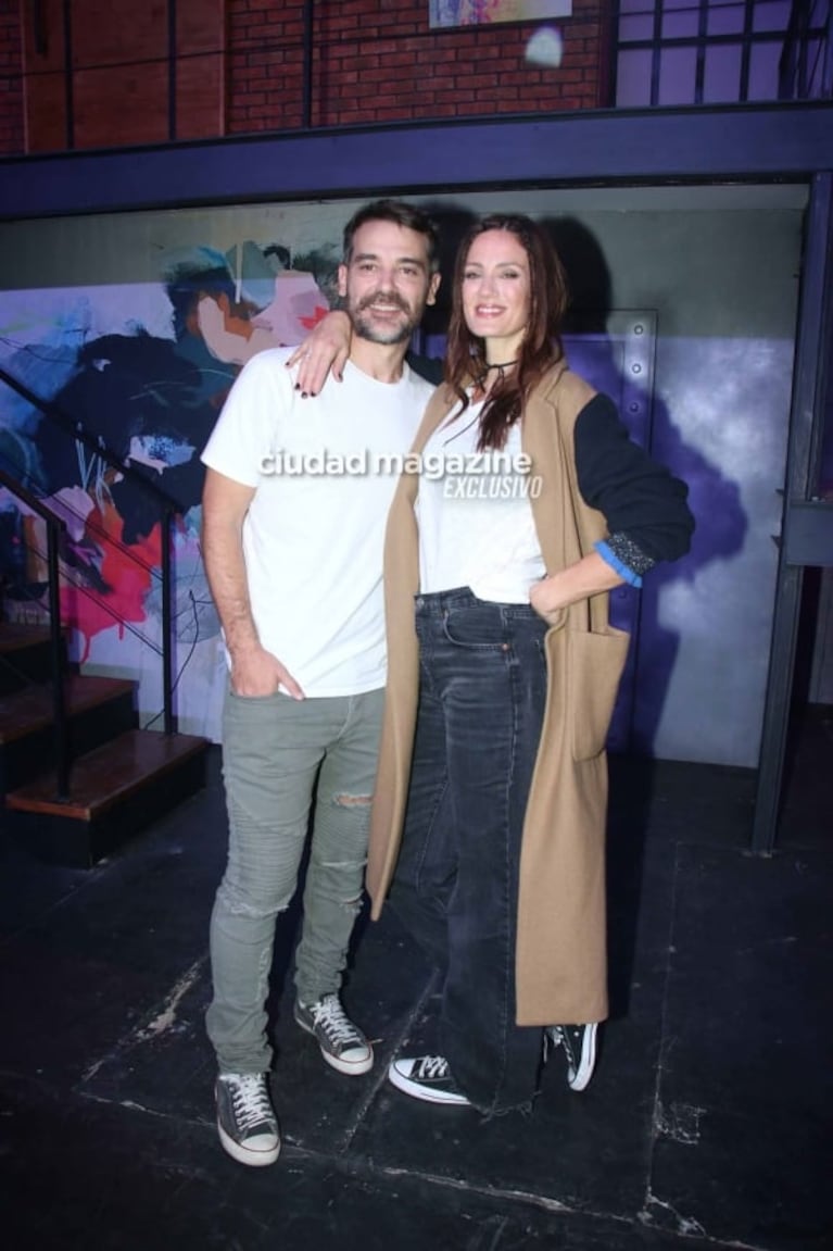 En fotos, Paula Chaves y Pedro Alfonso estrenaron Un Plan Perfecto: el look de los famosos