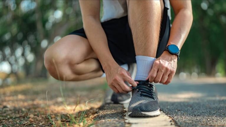 En qué consiste la caminata 6-6-6, el ejercicio que tiene efectos positivos en cuerpo y mente