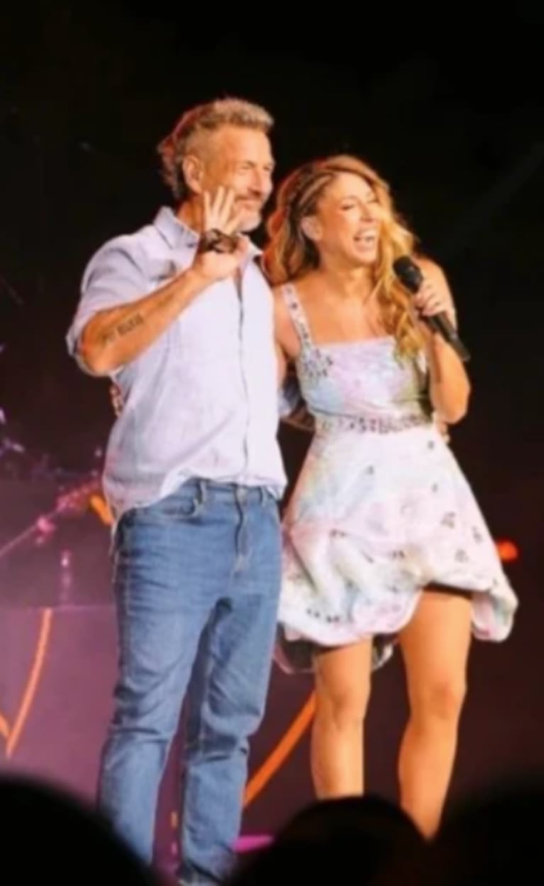 En video, el inolvidable gesto de amor de Federico Amador para Florencia Bertotti en pleno show